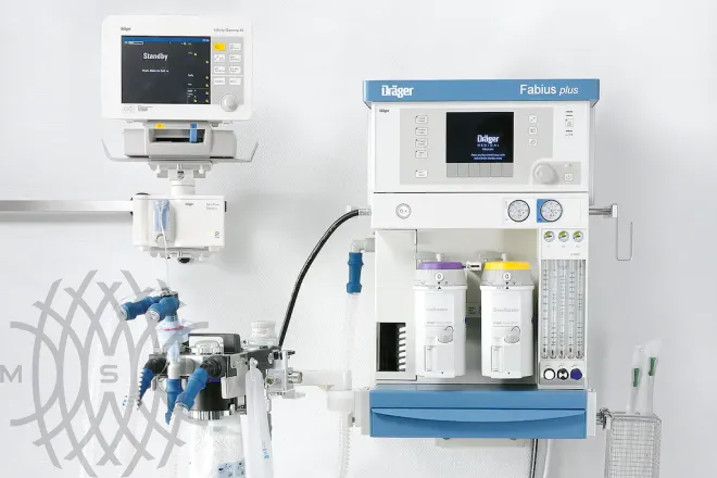 Draeger Fabius Plus XL наркозно-дыхательный аппарат